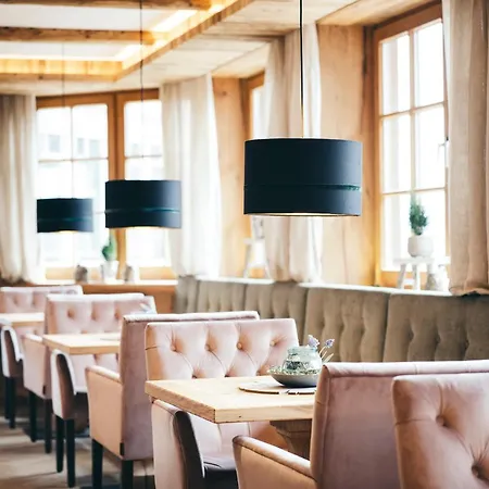 מלון Boutiquehotel Blaue Burg