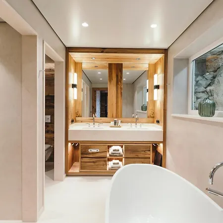 Boutiquehotel Blaue Burg מלון *