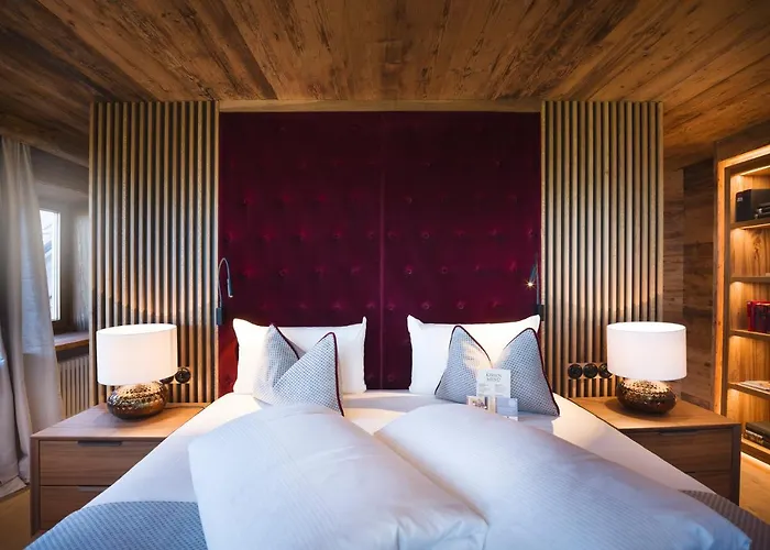 Boutiquehotel Blaue Burg Hotel *