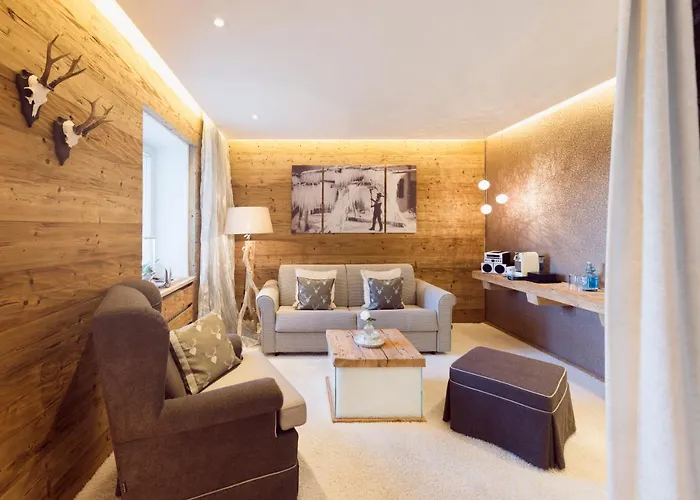 Boutiquehotel Blaue Burg Hotel *