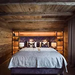 Boutiquehotel Blaue Burg * プフロンテン