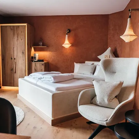 Boutiquehotel Blaue Burg 호텔