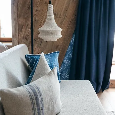 Boutiquehotel Blaue Burg * بفرونتن