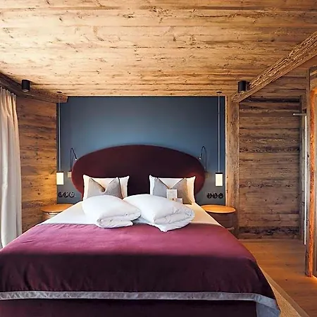 Boutiquehotel Blaue Burg Hotell