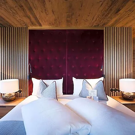 Boutiquehotel Blaue Burg Hotell