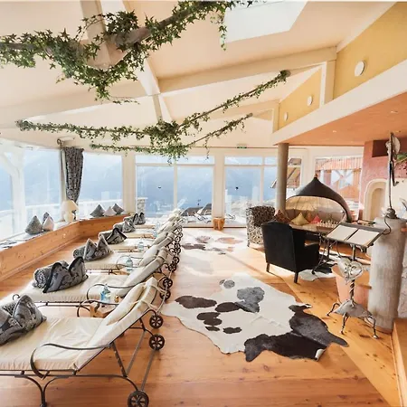 Otel Boutiquehotel Blaue Burg Pfronten