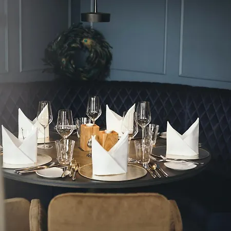 Otel Boutiquehotel Blaue Burg